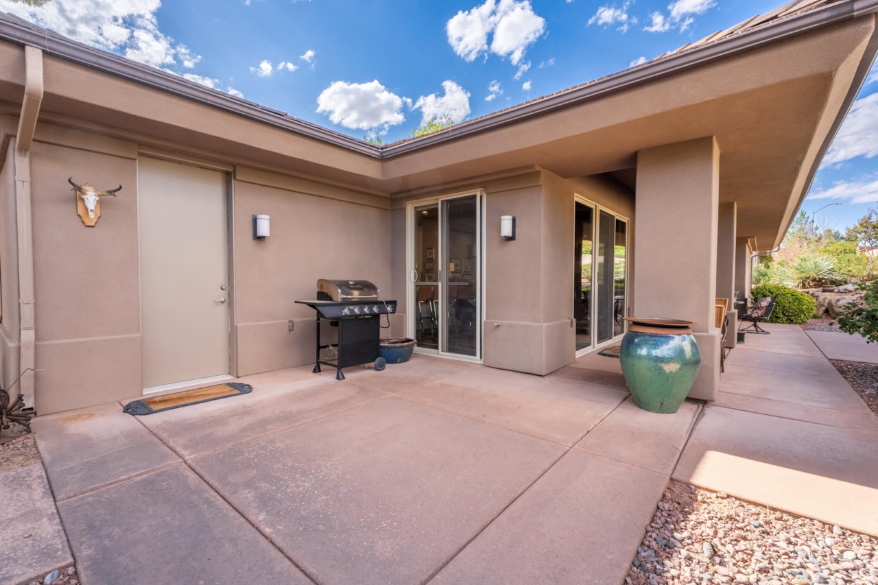 1858 W 10  N St George, UT 84770 home for sale, MLS#25-265718 - Erika Rogers Photo 58