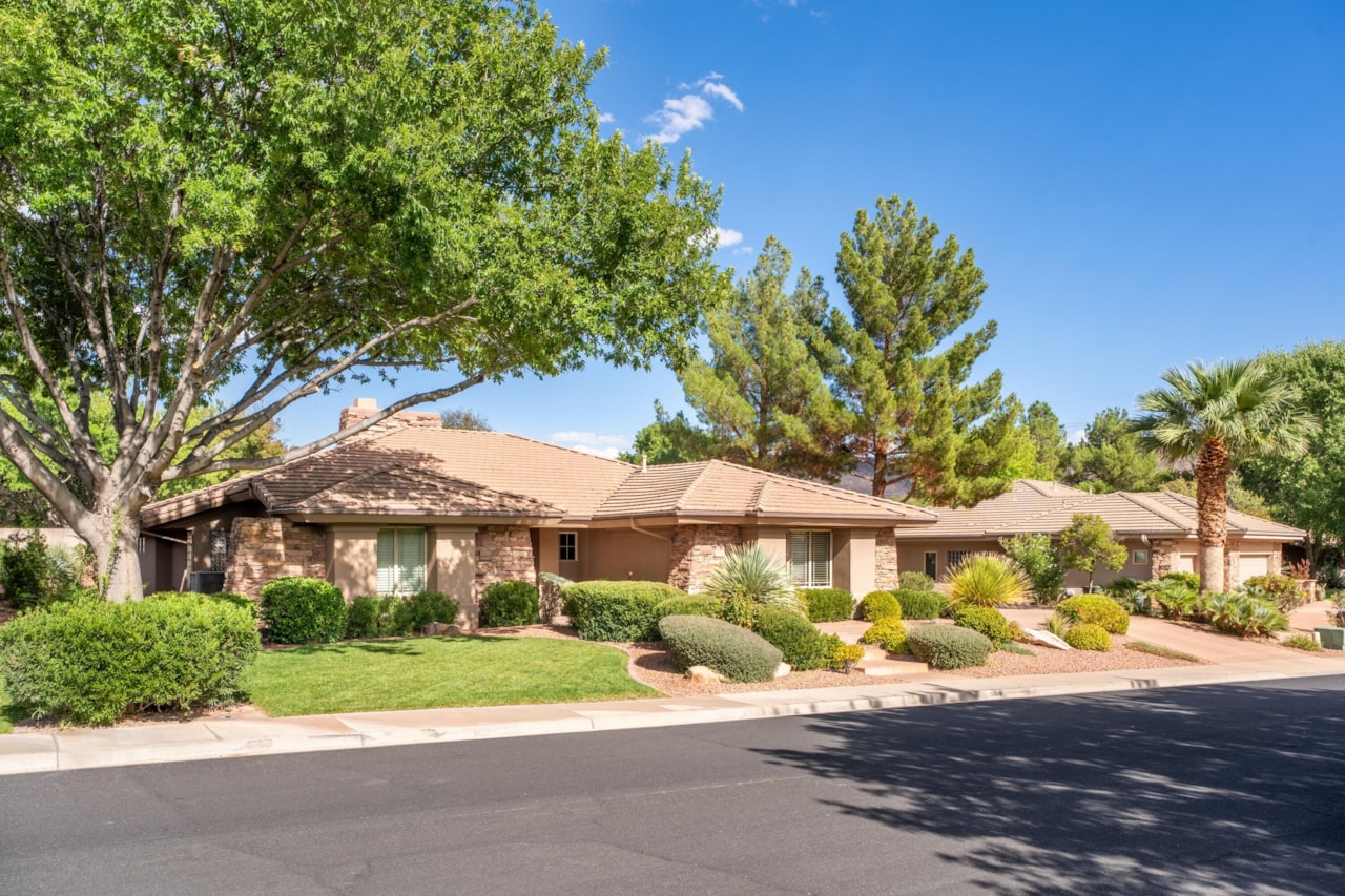 1858 W 10  N St George, UT 84770 home for sale, MLS#25-265718 - Erika Rogers Photo 69