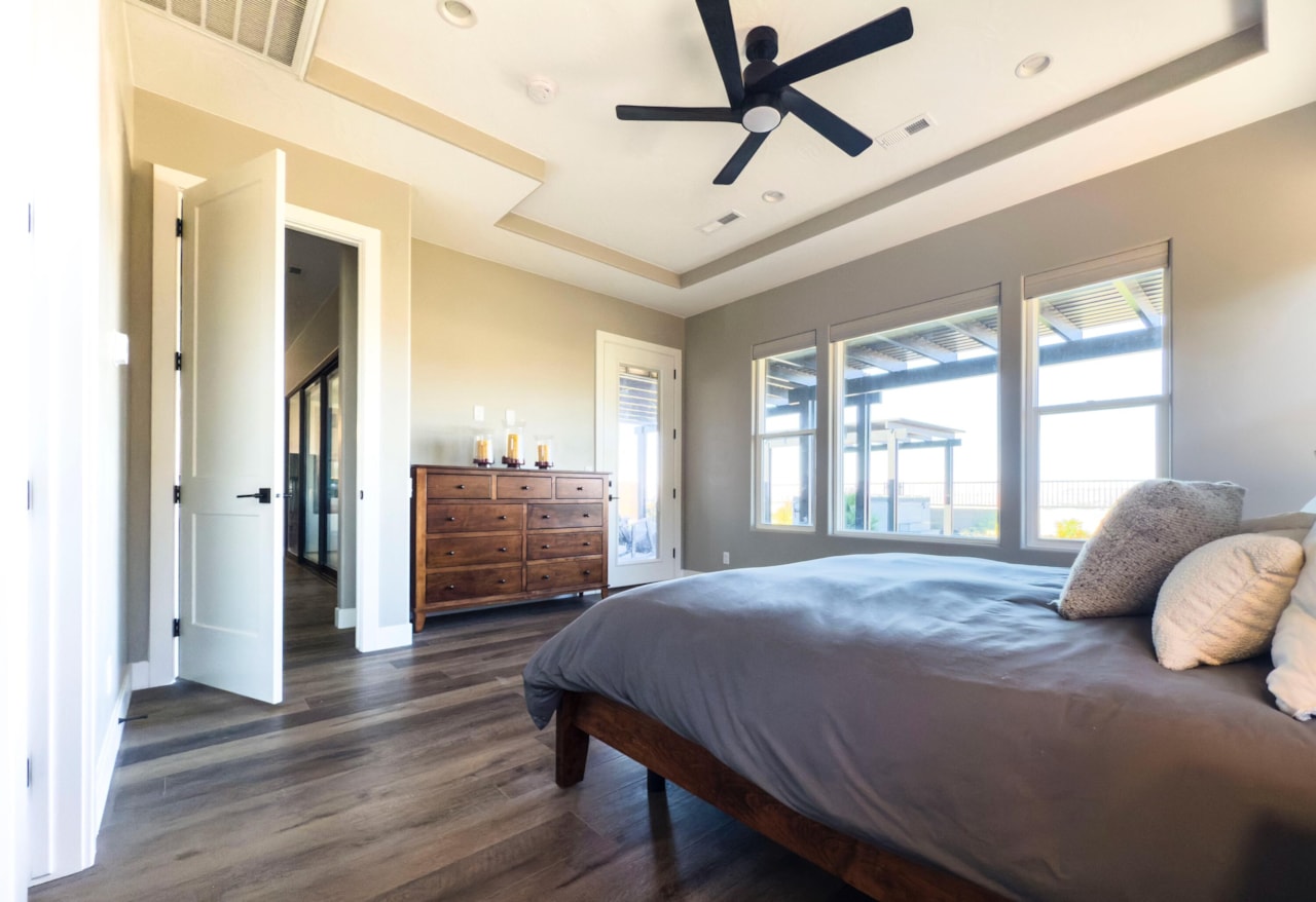 25 N Highland Parkway Washington, UT 84780 home for sale, MLS#25-265751 - Erika Rogers Photo 15