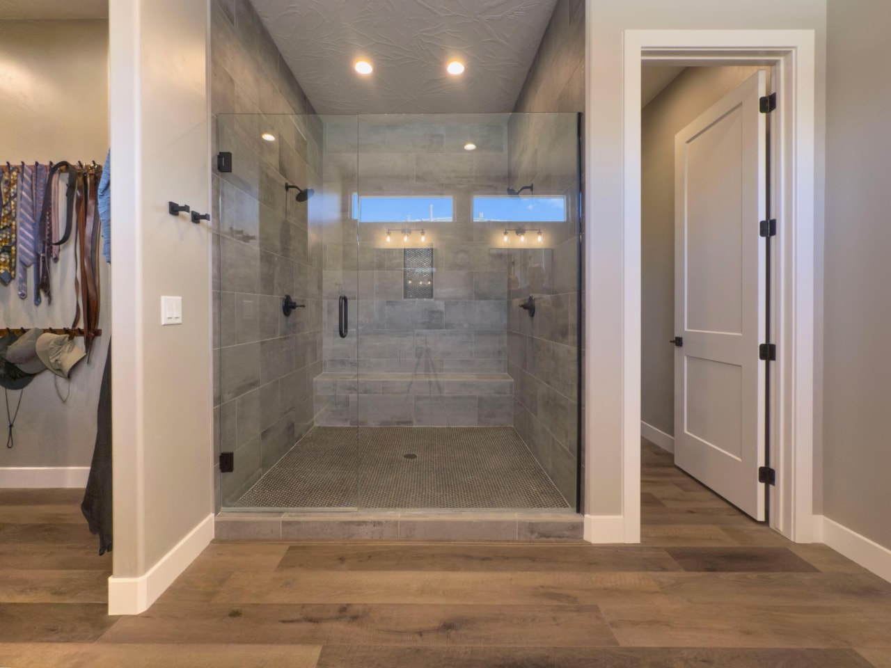 25 N Highland Parkway Washington, UT 84780 home for sale, MLS#25-265751 - Erika Rogers Photo 18