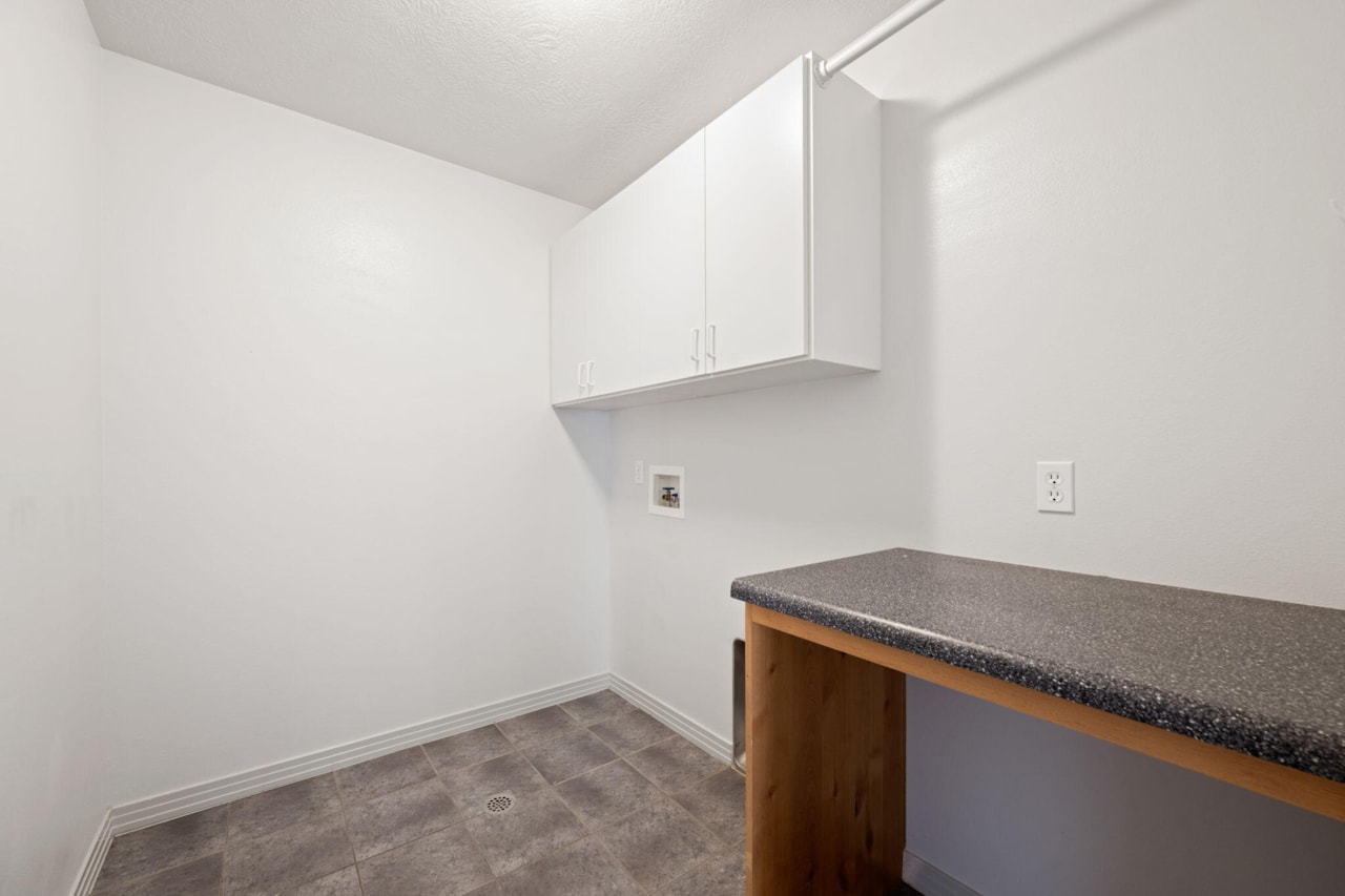 1630 E 2450  S #281 St George, UT 84790 home for sale, MLS#25-265755 - Erika Rogers Photo 20