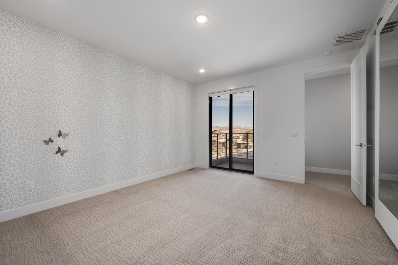 4061 S 2420 St George, UT 84790 home for sale, MLS#25-264957 - Erika Rogers Photo 40