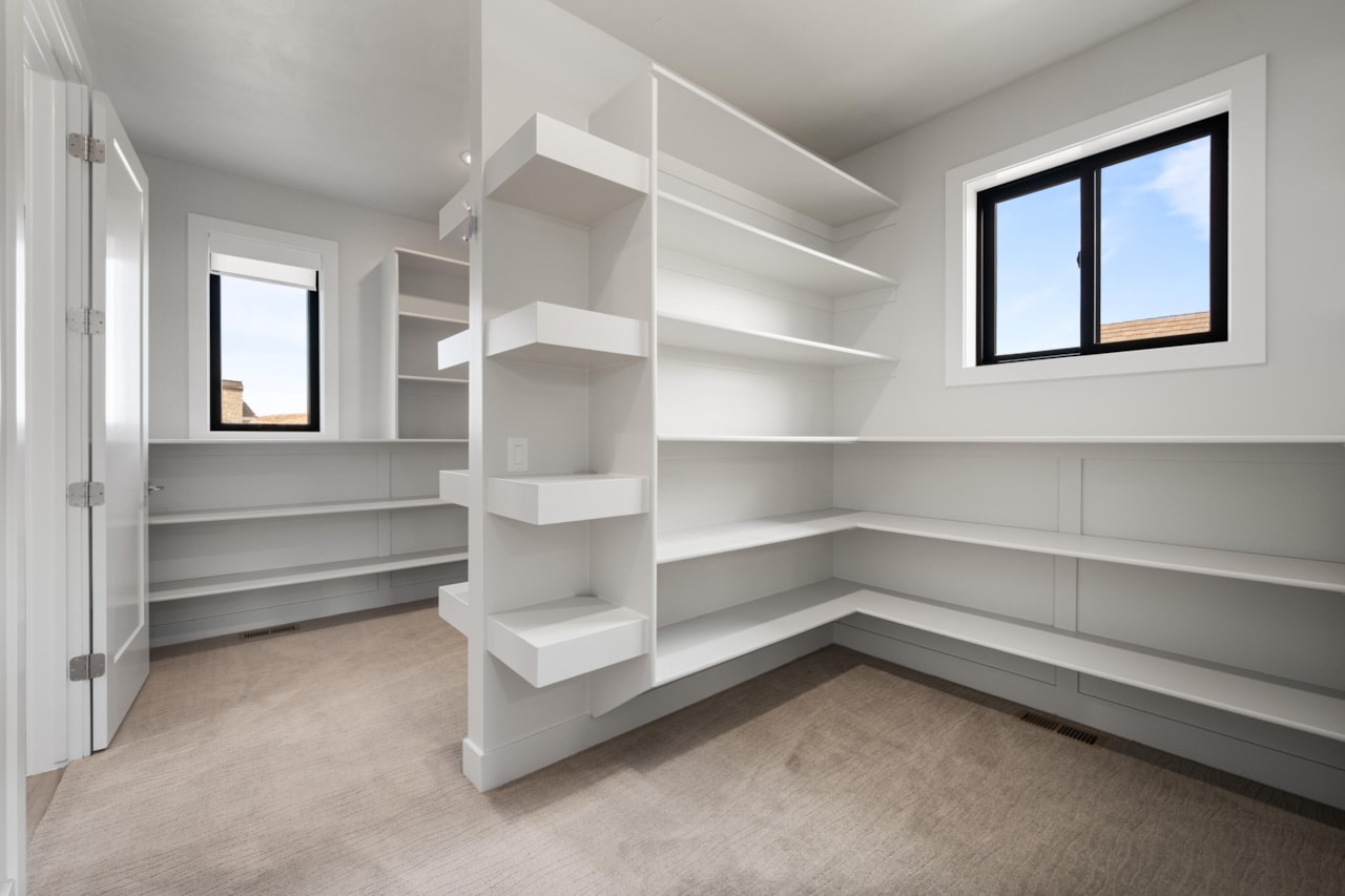 4061 S 2420 St George, UT 84790 home for sale, MLS#25-264957 - Erika Rogers Photo 56