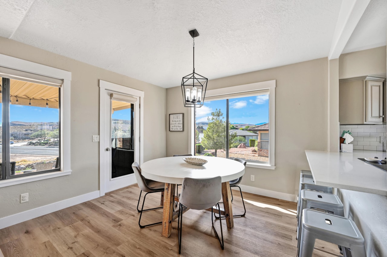 989 W Dover Way St George, UT 84770 home for sale, MLS#25-265759 - Erika Rogers Photo 17