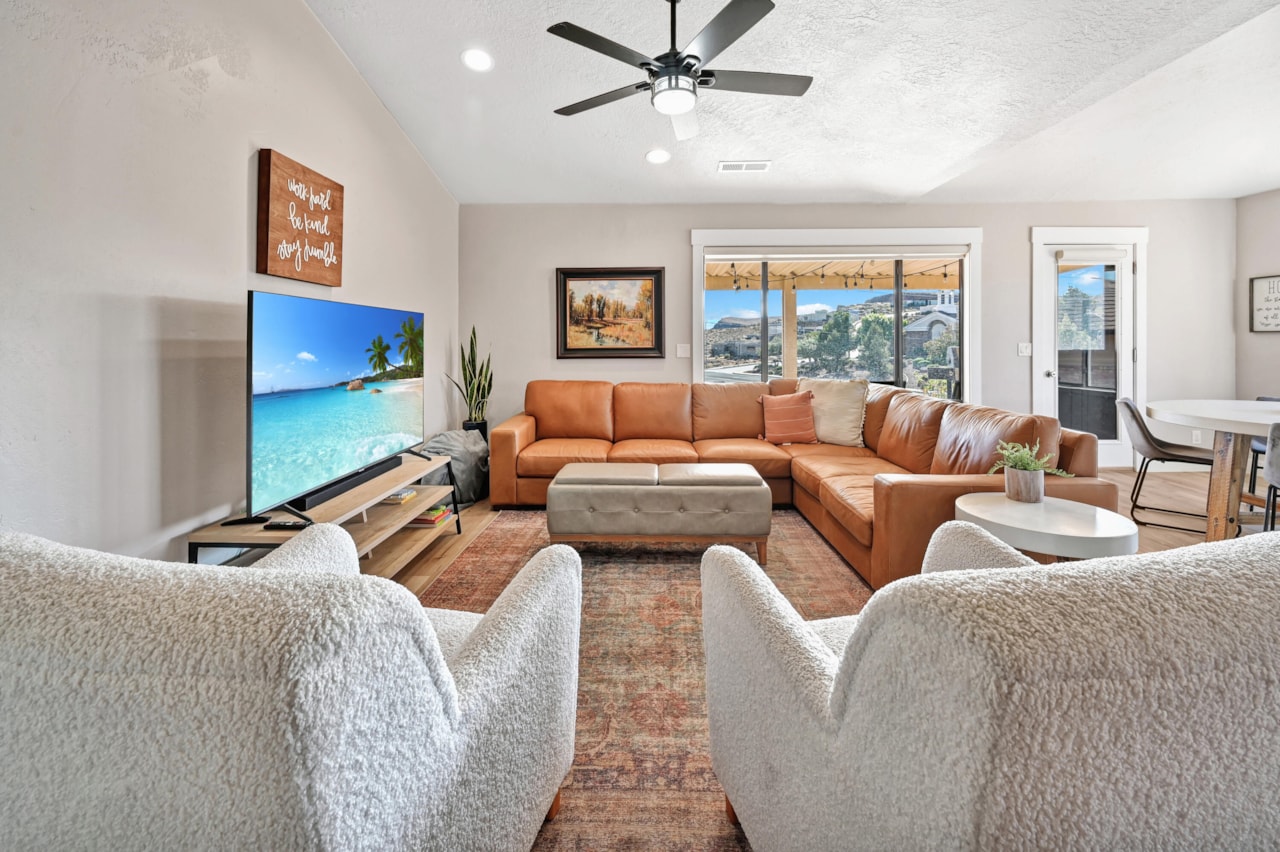 989 W Dover Way St George, UT 84770 home for sale, MLS#25-265759 - Erika Rogers Photo 27