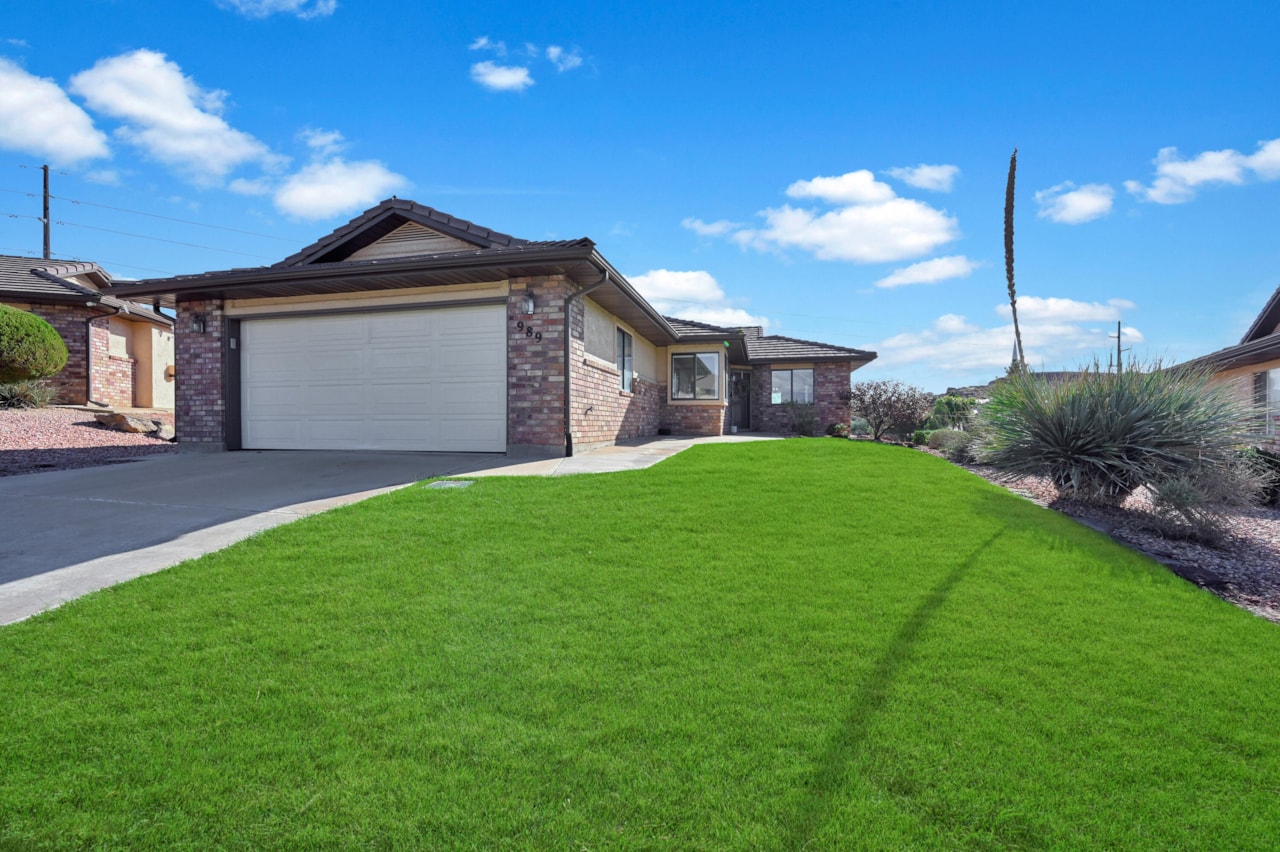 989 W Dover Way St George, UT 84770 home for sale, MLS#25-265759 - Erika Rogers Photo 34