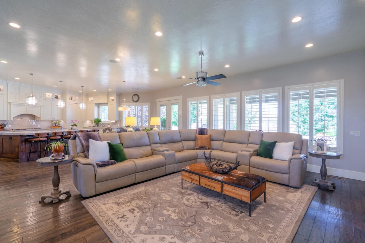 918 S Country Way Washington, UT 84780 home for sale, MLS#25-265766 - Erika Rogers Photo 8