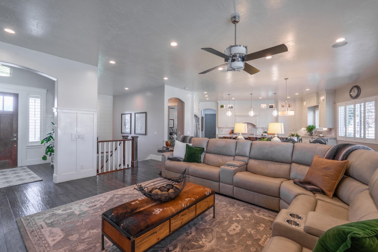 918 S Country Way Washington, UT 84780 home for sale, MLS#25-265766 - Erika Rogers Photo 9