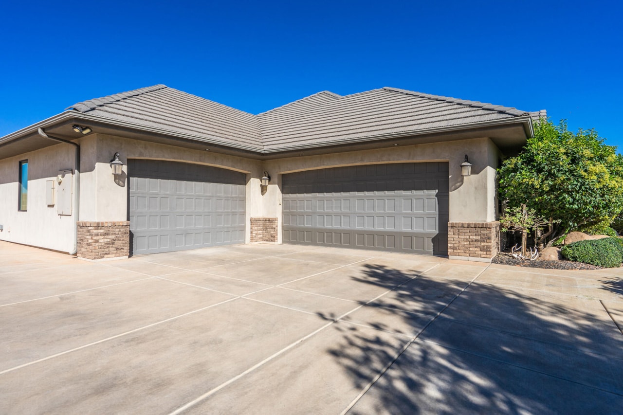 918 S Country Way Washington, UT 84780 home for sale, MLS#25-265766 - Erika Rogers Photo 41