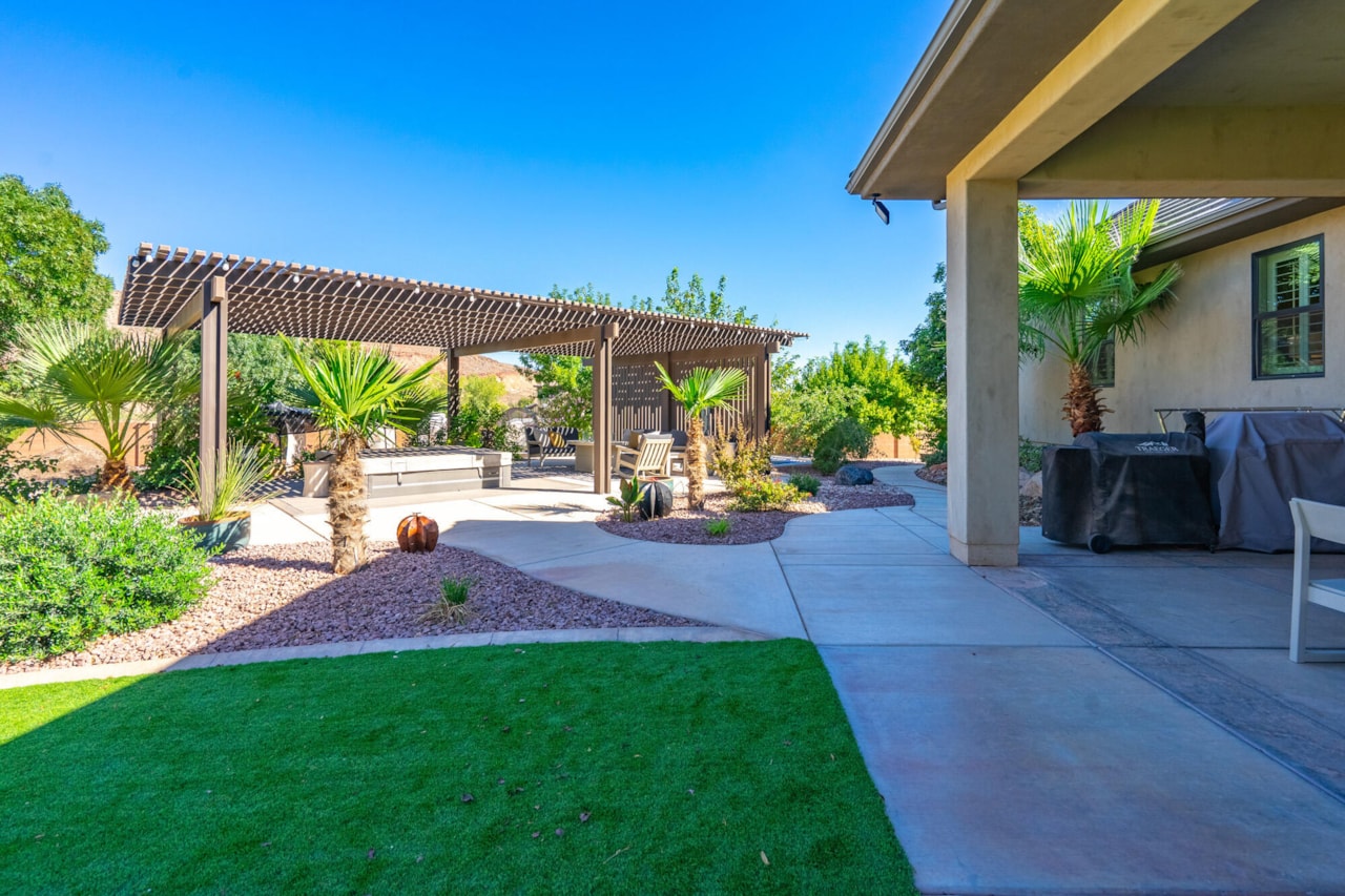 918 S Country Way Washington, UT 84780 home for sale, MLS#25-265766 - Erika Rogers Photo 47