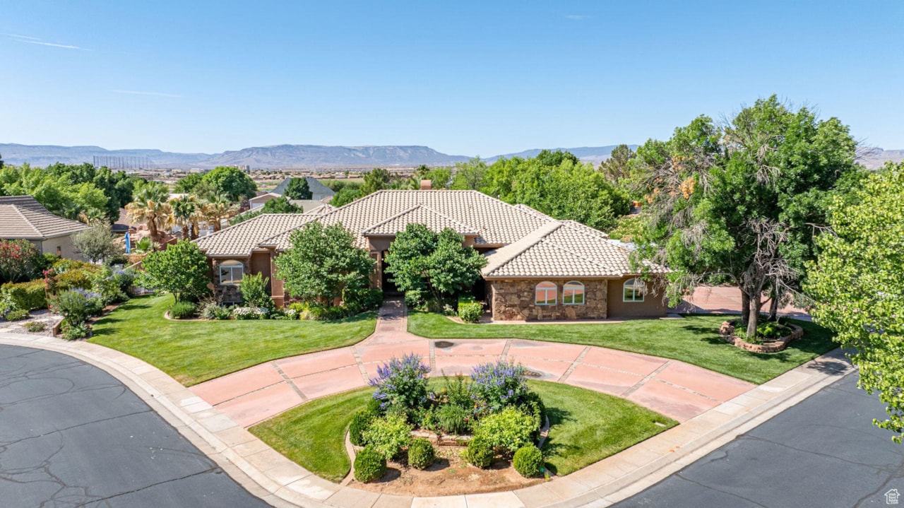 1287 W Bloomington #7 St George, UT 84790 home for sale, MLS#25-265789 - Erika Rogers