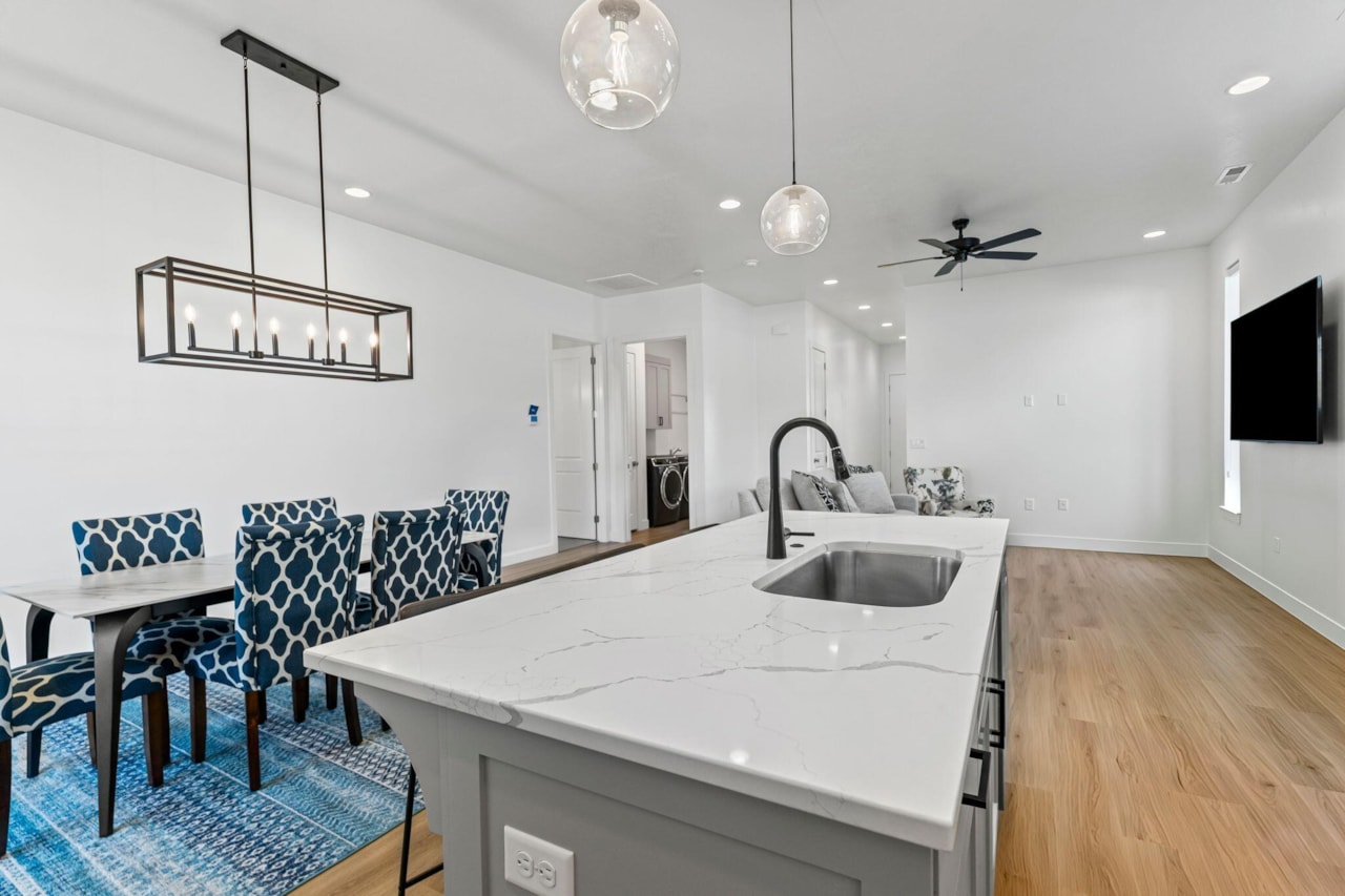 2911 E Snowberry DR St George, UT 84790 home for sale, MLS#25-265712 - Erika Rogers Photo 24