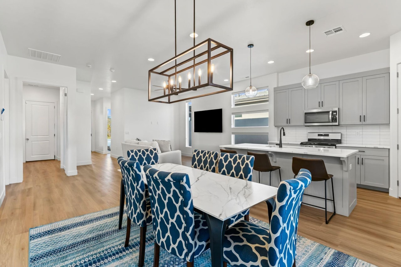 2911 E Snowberry DR St George, UT 84790 home for sale, MLS#25-265712 - Erika Rogers Photo 23