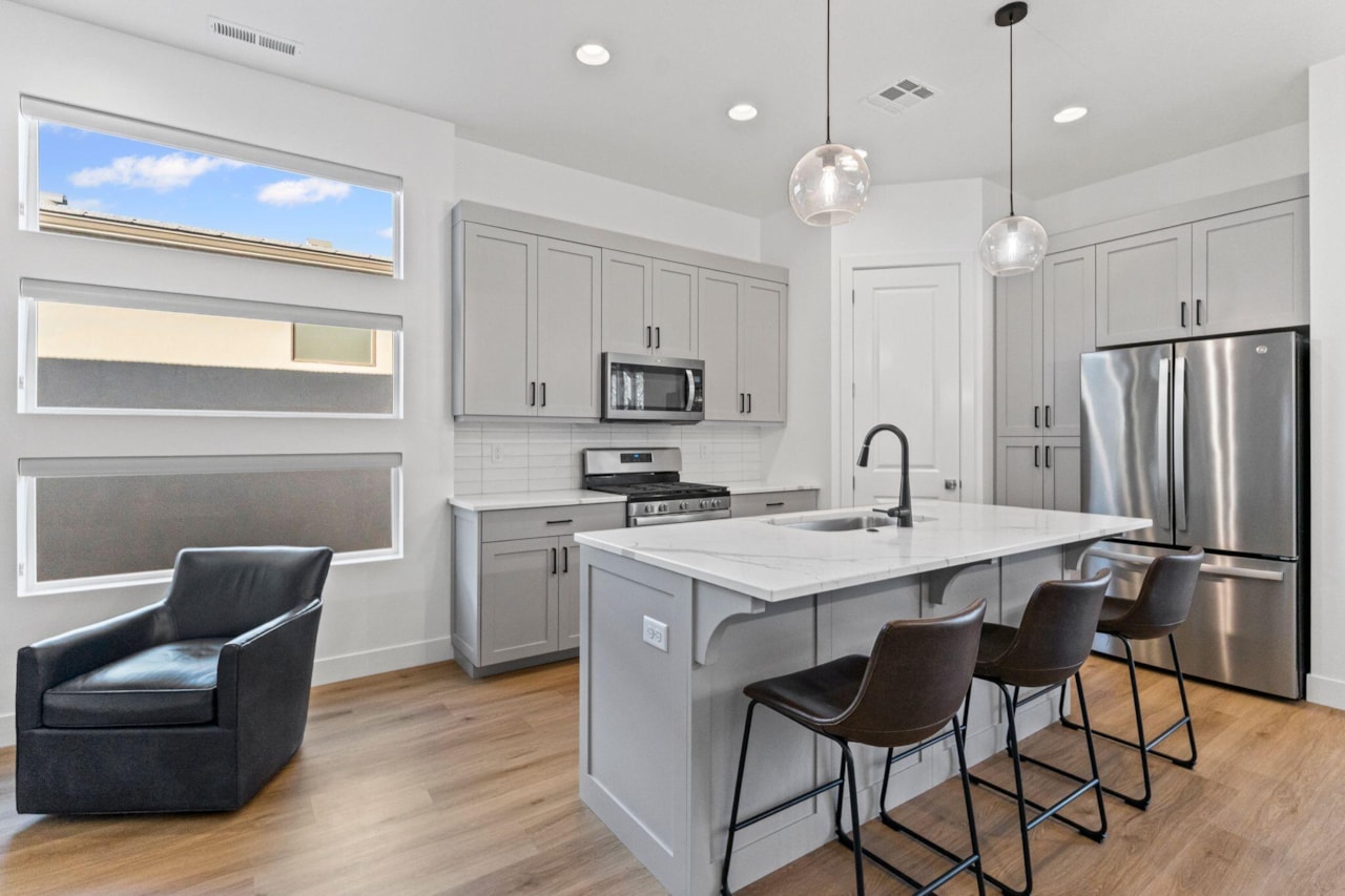 2911 E Snowberry DR St George, UT 84790 home for sale, MLS#25-265712 - Erika Rogers Photo 20