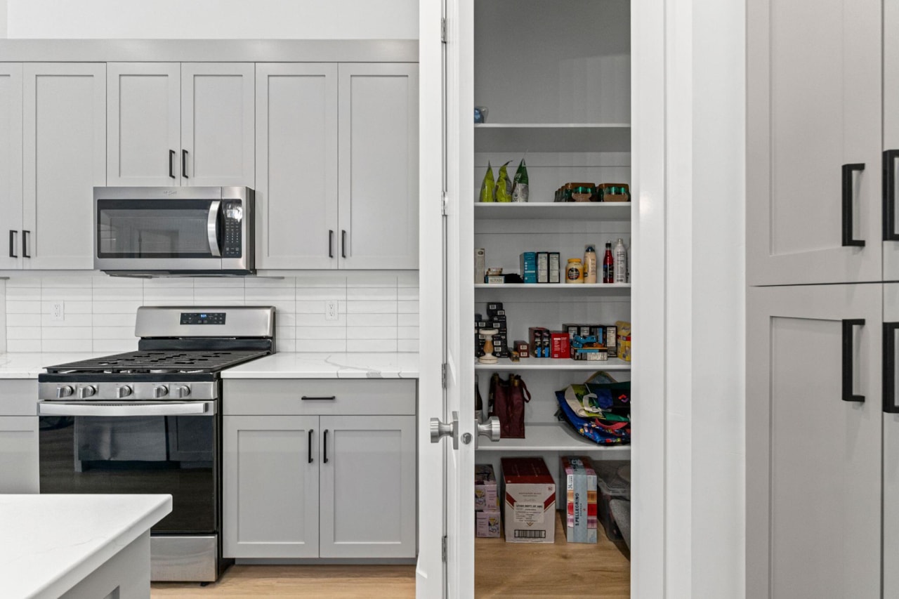 2911 E Snowberry DR St George, UT 84790 home for sale, MLS#25-265712 - Erika Rogers Photo 22