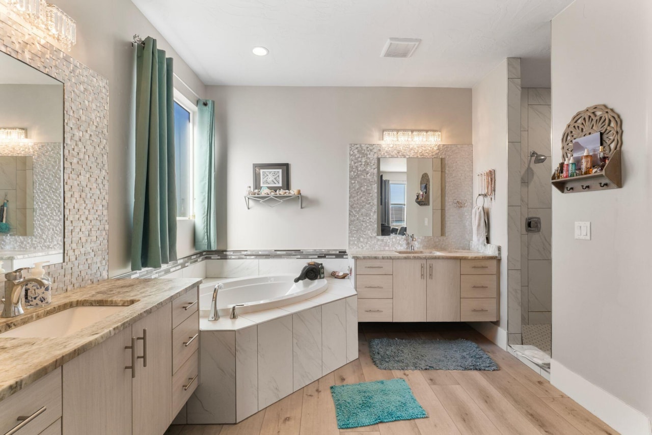 2582 S Songbird CIR Washington, UT 84780 home for sale, MLS#25-265785 - Erika Rogers Photo 41