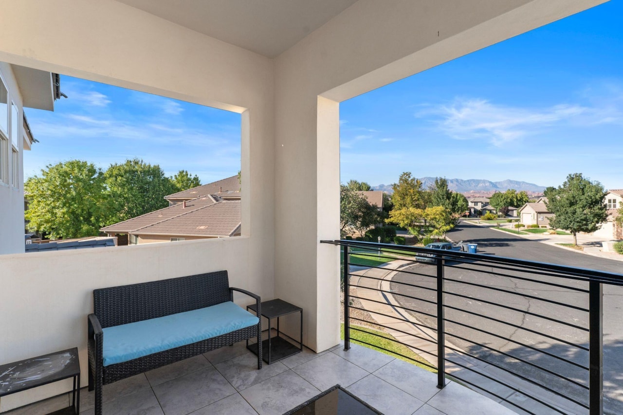 2582 S Songbird CIR Washington, UT 84780 home for sale, MLS#25-265785 - Erika Rogers Photo 52