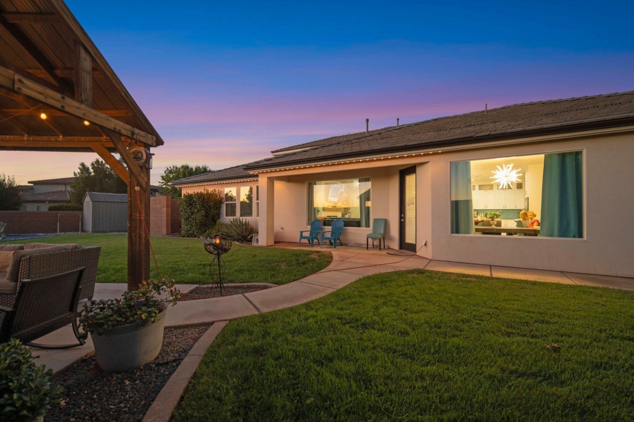 2582 S Songbird CIR Washington, UT 84780 home for sale, MLS#25-265785 - Erika Rogers Photo 57