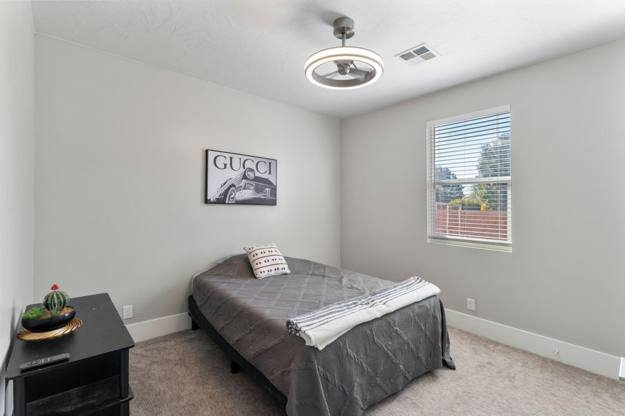 2582 S Songbird CIR Washington, UT 84780 home for sale, MLS#25-265785 - Erika Rogers Photo 20