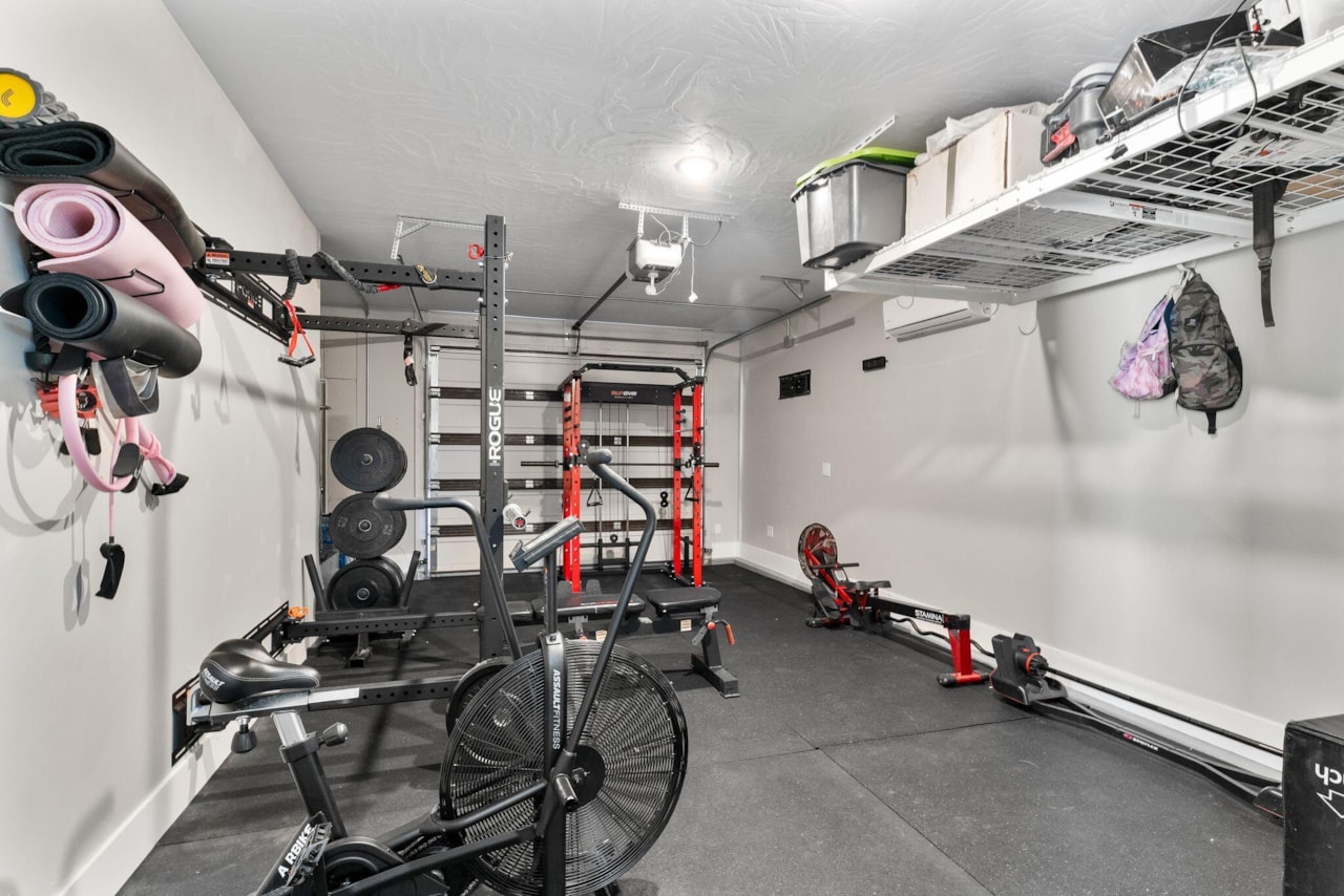 2582 S Songbird CIR Washington, UT 84780 home for sale, MLS#25-265785 - Erika Rogers Photo 33