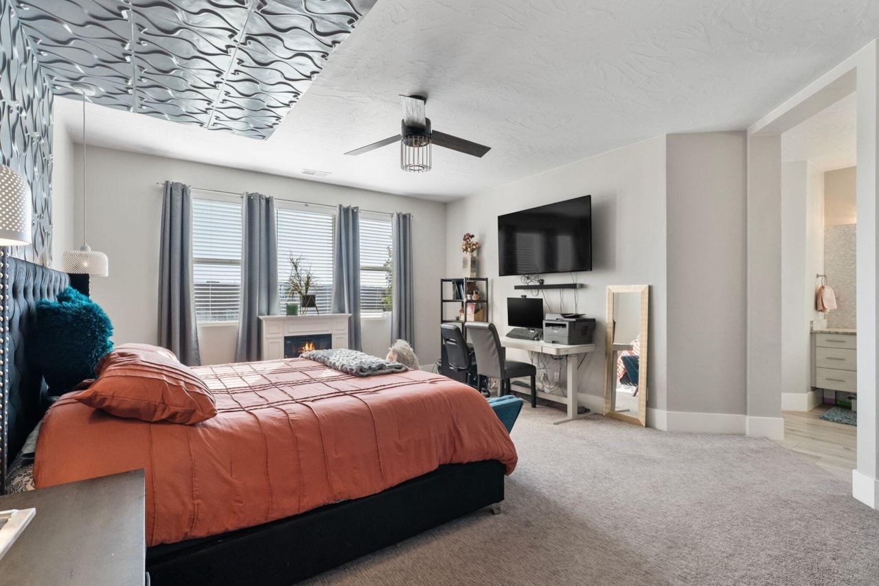 2582 S Songbird CIR Washington, UT 84780 home for sale, MLS#25-265785 - Erika Rogers Photo 38