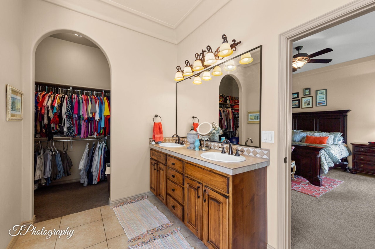 1578 N Palo Verde DR St George, UT 84770 home for sale, MLS#25-265793 - Erika Rogers Photo 16