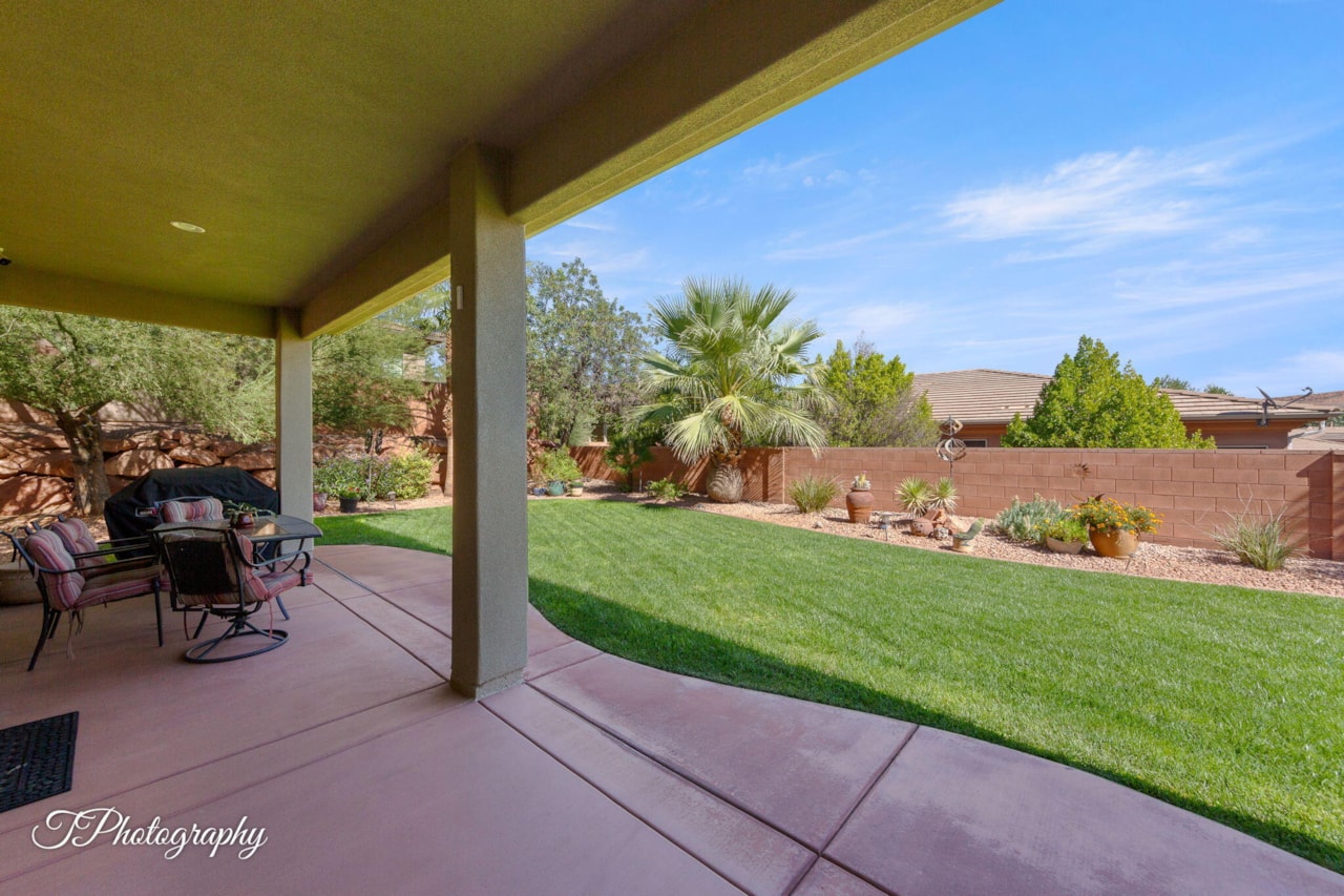 1578 N Palo Verde DR St George, UT 84770 home for sale, MLS#25-265793 - Erika Rogers Photo 21