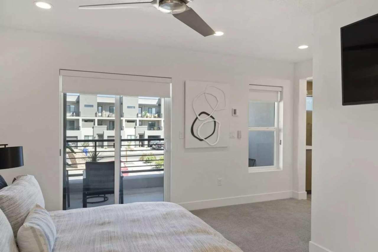 1143 S Gap Canyon Parkway #13 St George, UT 84770 home for sale, MLS#25-265816 - Erika Rogers Photo 18