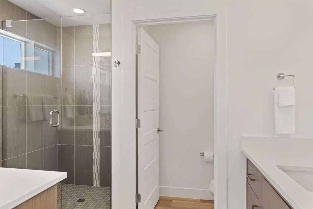 1143 S Gap Canyon Parkway #13 St George, UT 84770 home for sale, MLS#25-265816 - Erika Rogers Photo 19