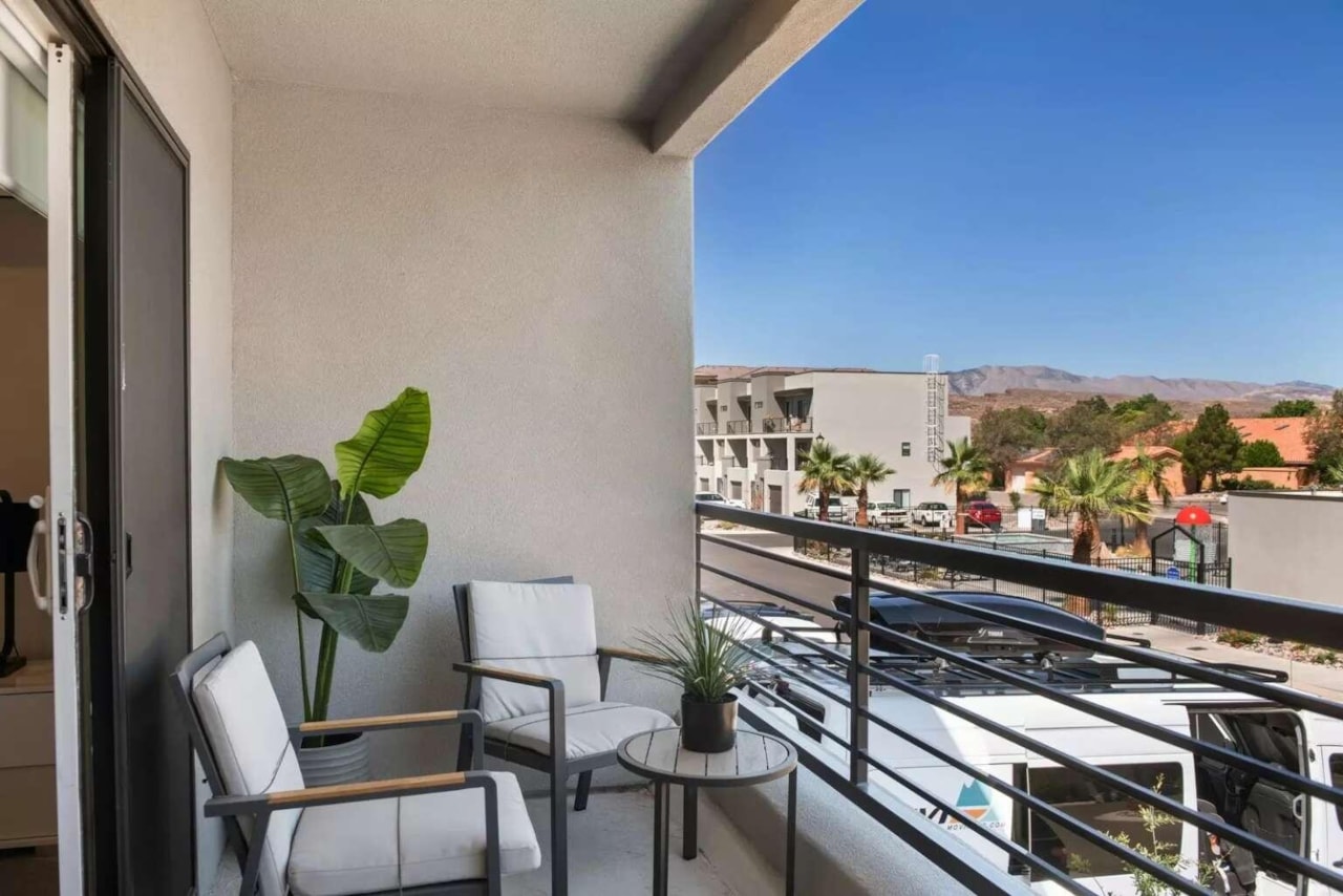 1143 S Gap Canyon Parkway #13 St George, UT 84770 home for sale, MLS#25-265816 - Erika Rogers Photo 21