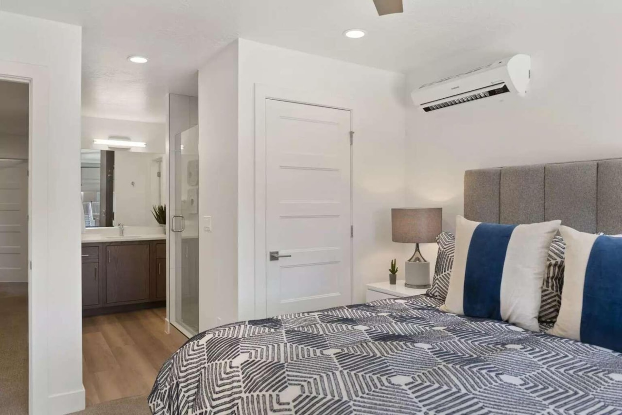 1143 S Gap Canyon Parkway #13 St George, UT 84770 home for sale, MLS#25-265816 - Erika Rogers Photo 23