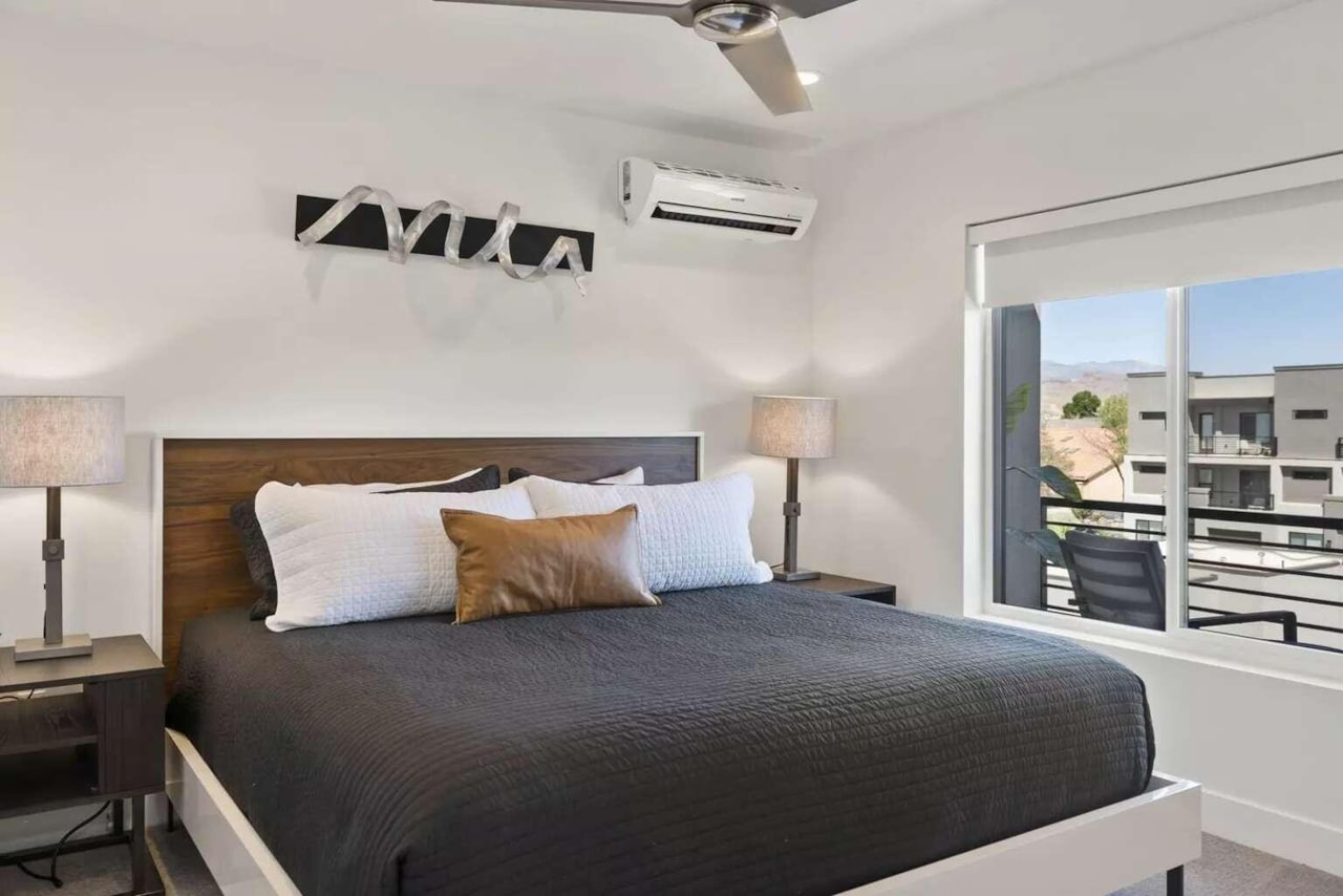 1143 S Gap Canyon Parkway #13 St George, UT 84770 home for sale, MLS#25-265816 - Erika Rogers Photo 27