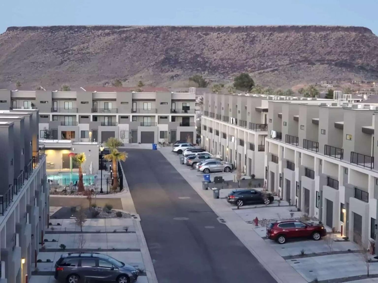 1143 S Gap Canyon Parkway #13 St George, UT 84770 home for sale, MLS#25-265816 - Erika Rogers Photo 37