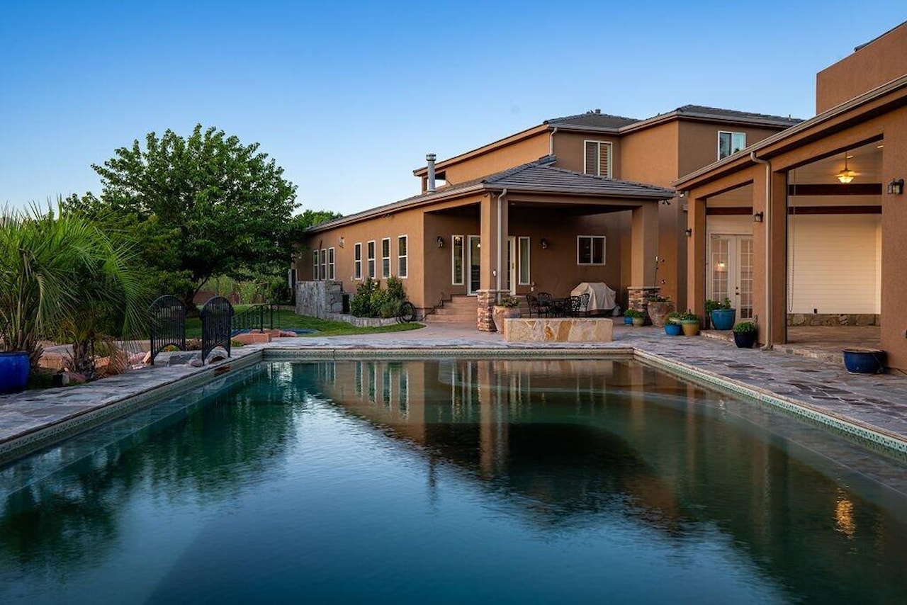 1021 W Churrea ST Washington, UT 84780 home for sale, MLS#24-254685 - Erika Rogers Photo 7