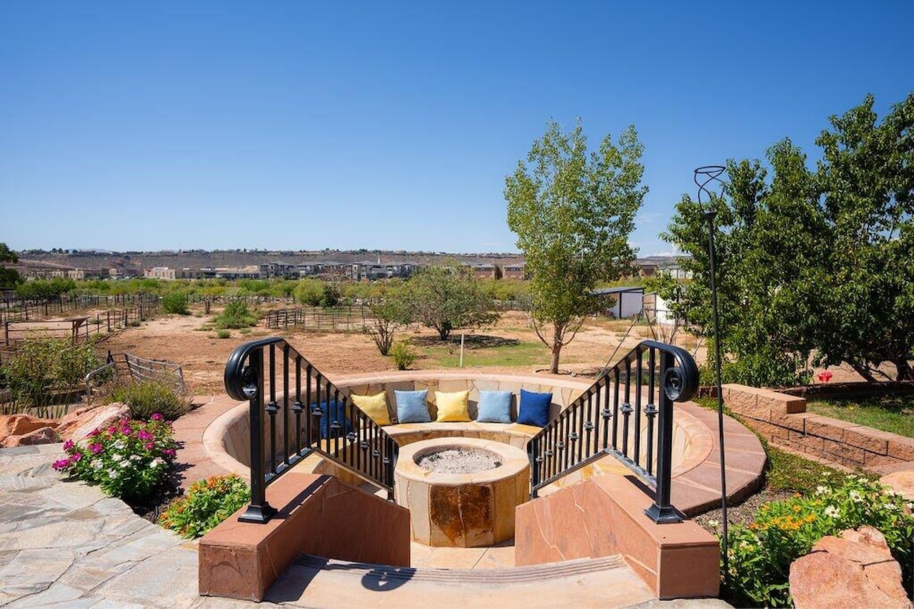 1021 W Churrea ST Washington, UT 84780 home for sale, MLS#24-254685 - Erika Rogers Photo 53