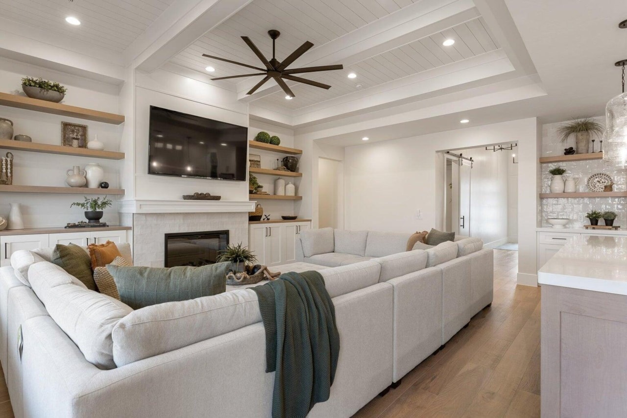 324 S Beck DR Washington, UT 84780 home for sale, MLS#25-265404 - Erika Rogers Photo 9