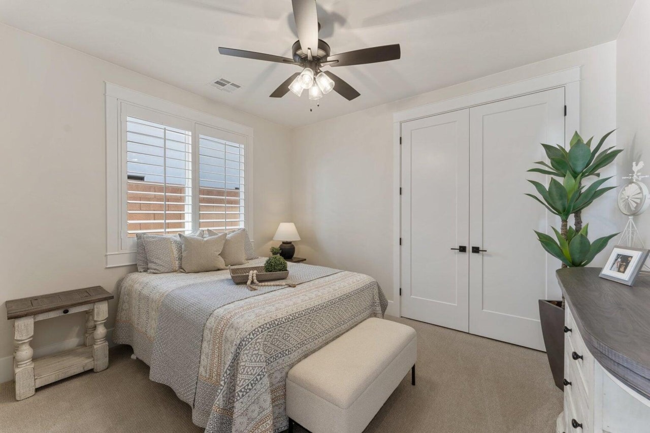 324 S Beck DR Washington, UT 84780 home for sale, MLS#25-265404 - Erika Rogers Photo 6