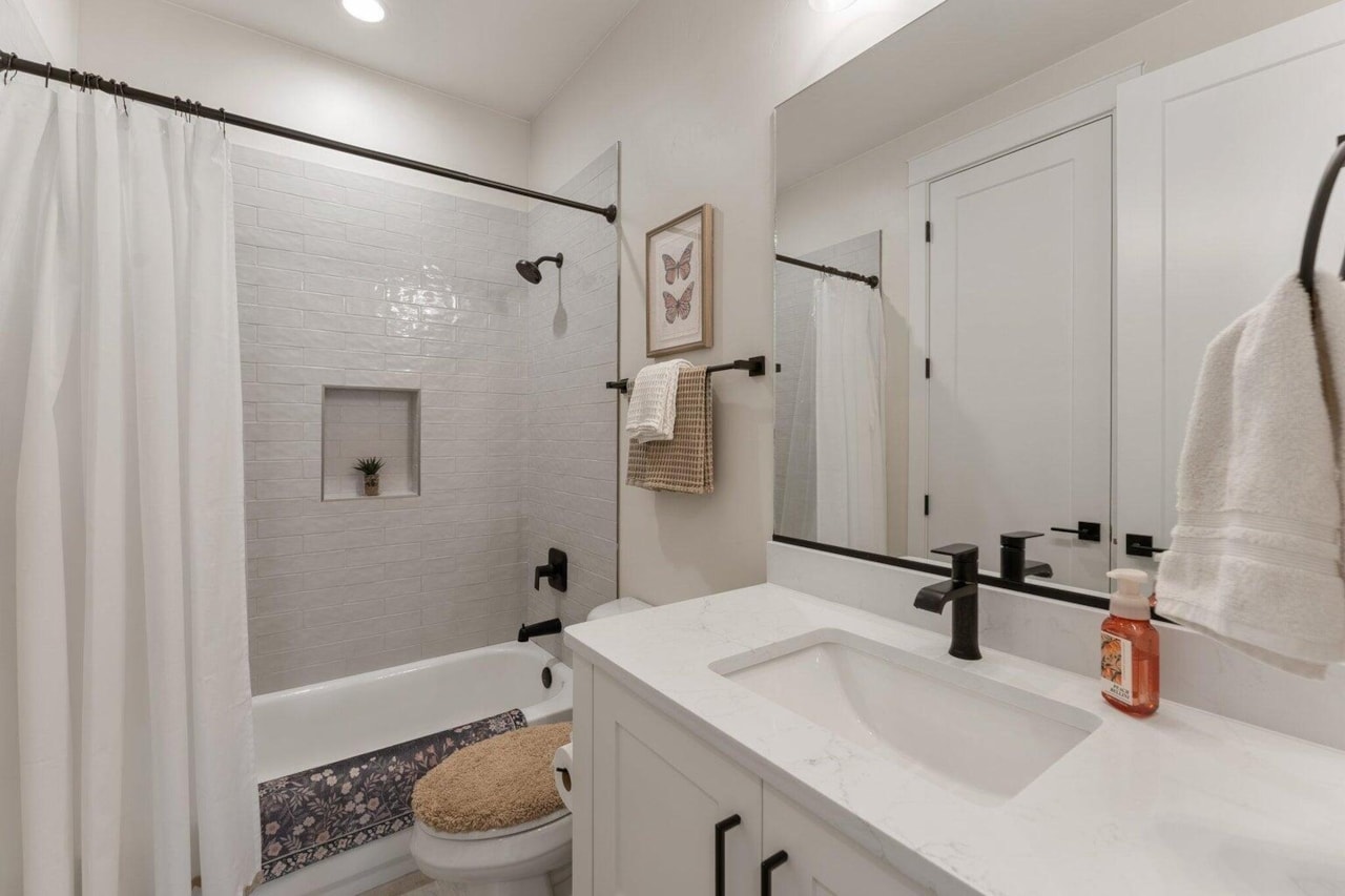 324 S Beck DR Washington, UT 84780 home for sale, MLS#25-265404 - Erika Rogers Photo 21