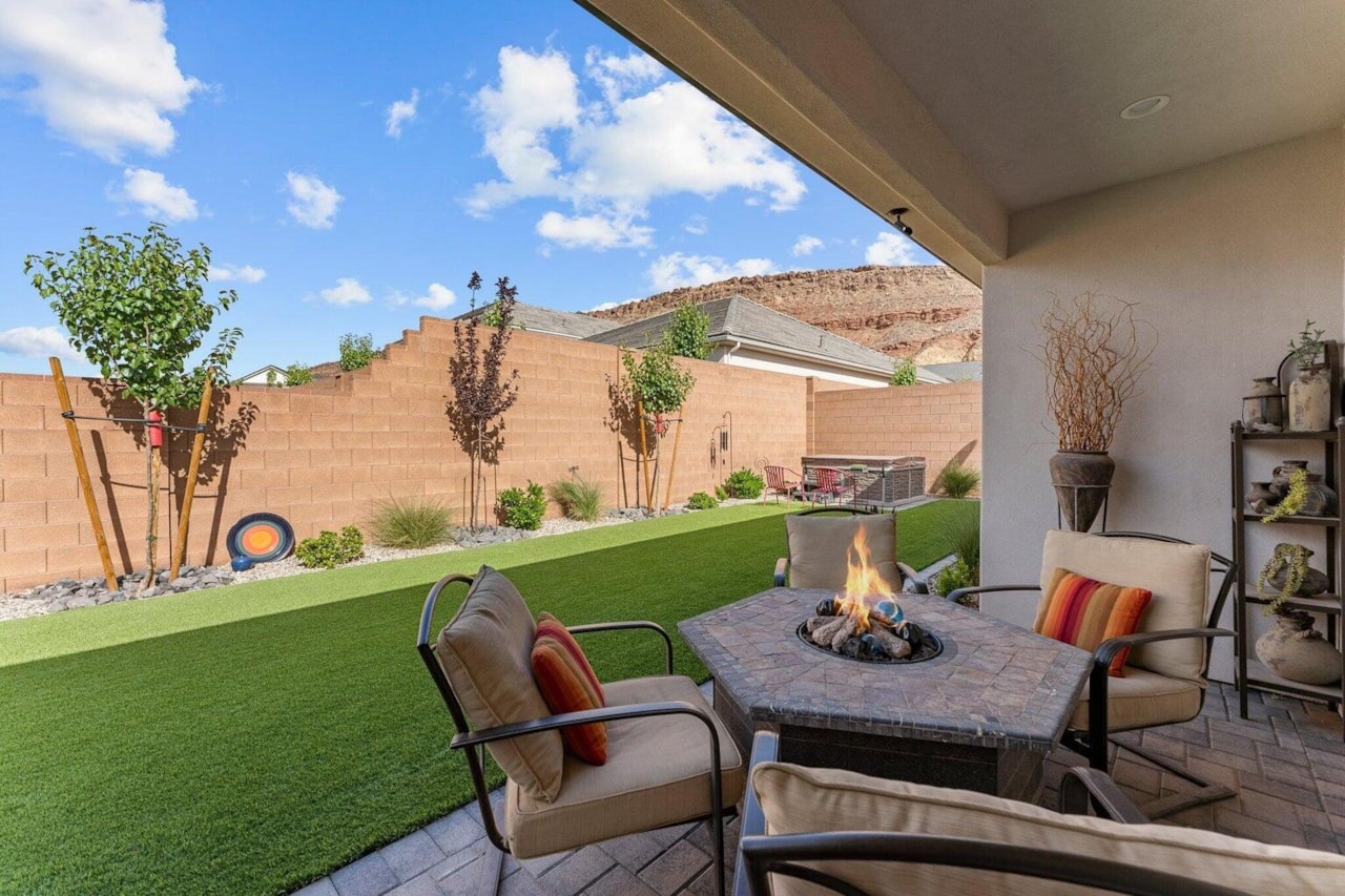 324 S Beck DR Washington, UT 84780 home for sale, MLS#25-265404 - Erika Rogers Photo 23