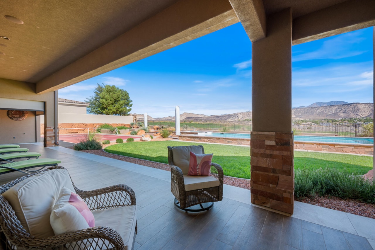 2082 W Long Sky DR St George, UT 84770 home for sale, MLS#25-265859 - Erika Rogers Photo 53