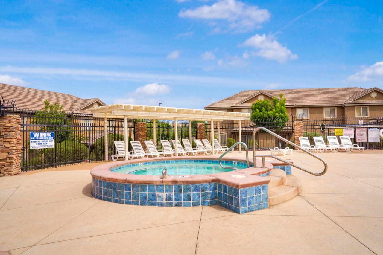 3155 S Hidden Valley #271 St George, UT 84790 home for sale, MLS#25-265860 - Erika Rogers Photo 18