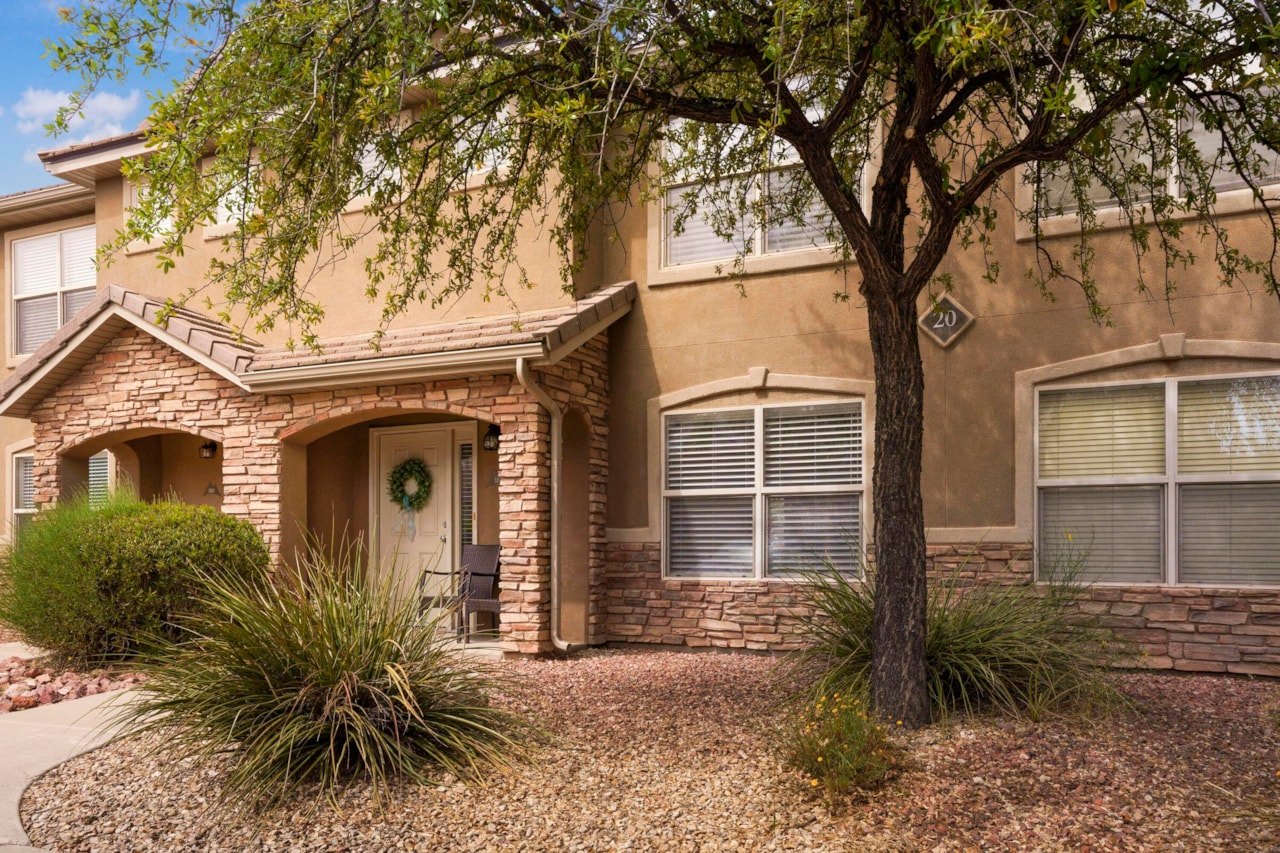 3155 S Hidden Valley #237 St George, UT 84790 home for sale, MLS#25-265862 - Erika Rogers Photo 25