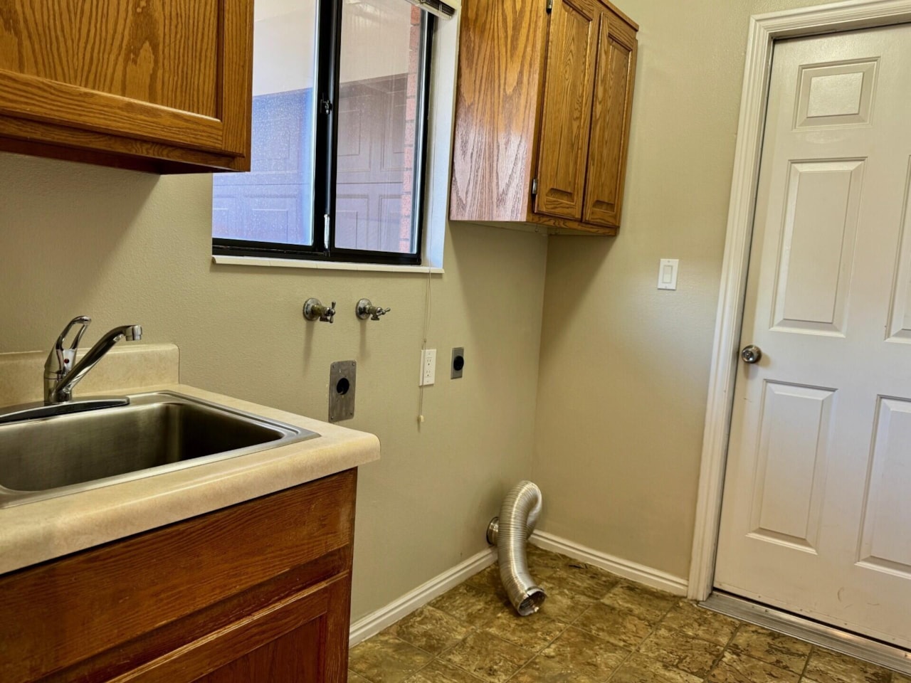 840 S 400  E #58 St George, UT 84770 home for sale, MLS#25-265891 - Erika Rogers Photo 5