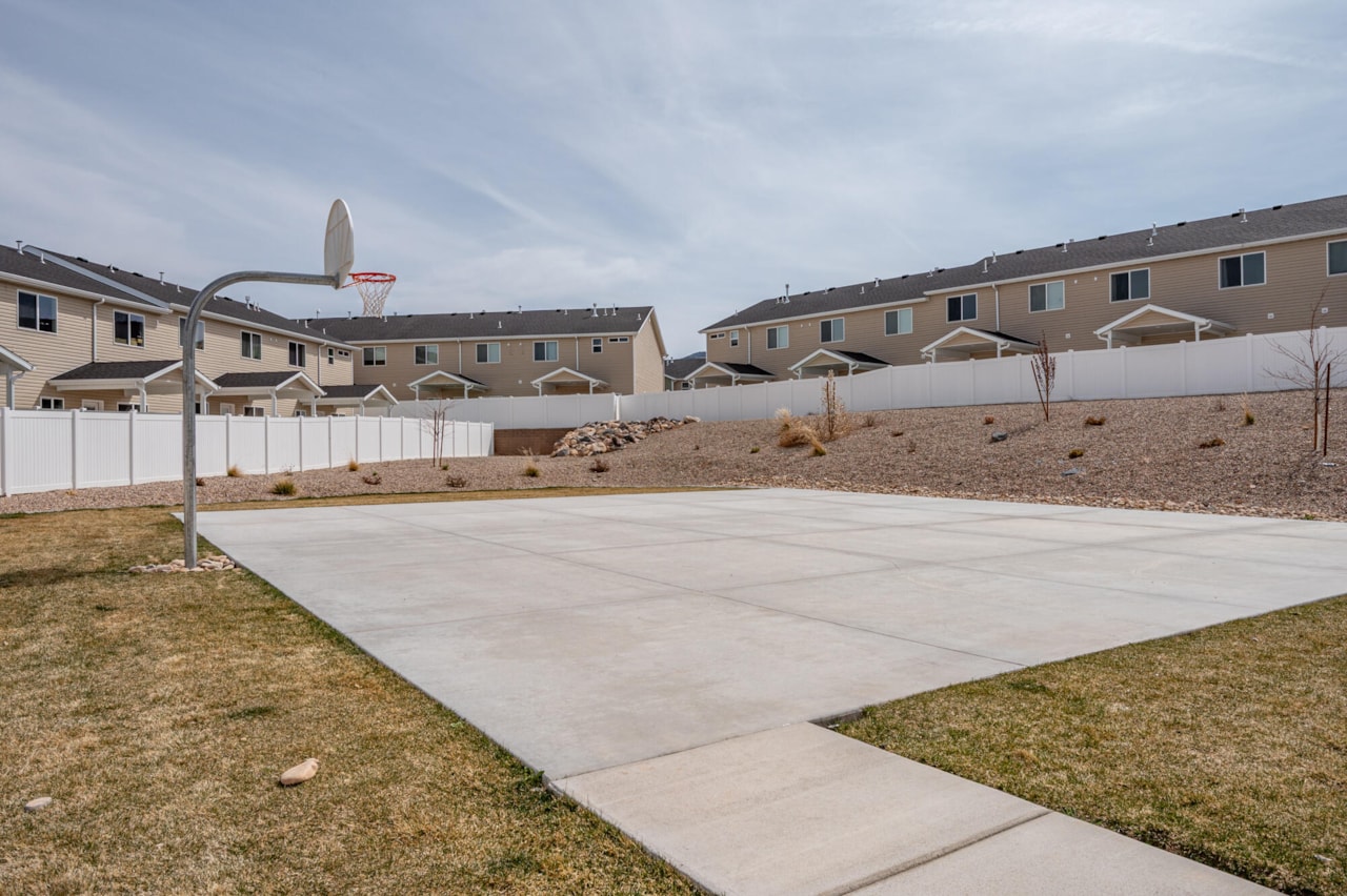 234 E 3025  N Cedar City, UT 84721 home for sale, MLS#25-265897 - Erika Rogers Photo 45