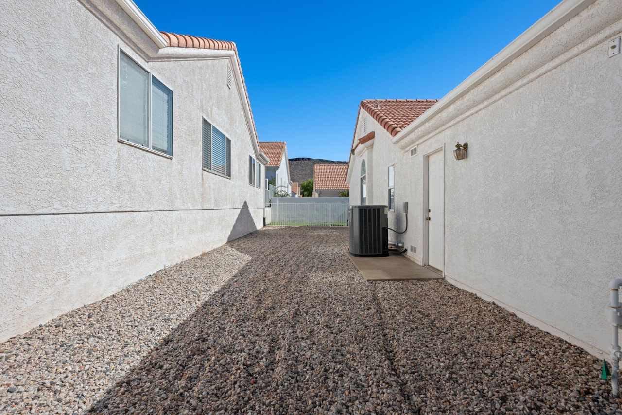 39 N Valley View DR #81 St George, UT 84770 home for sale, MLS#25-265735 - Erika Rogers Photo 28