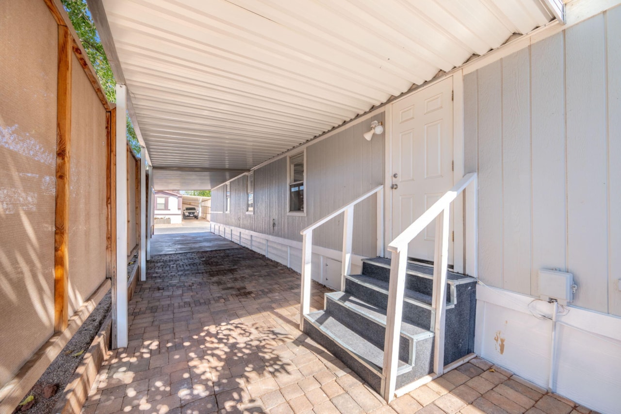 1450 N Dixie Downs Road #24 St George, UT 84770 home for sale, MLS#25-265903 - Erika Rogers Photo 17