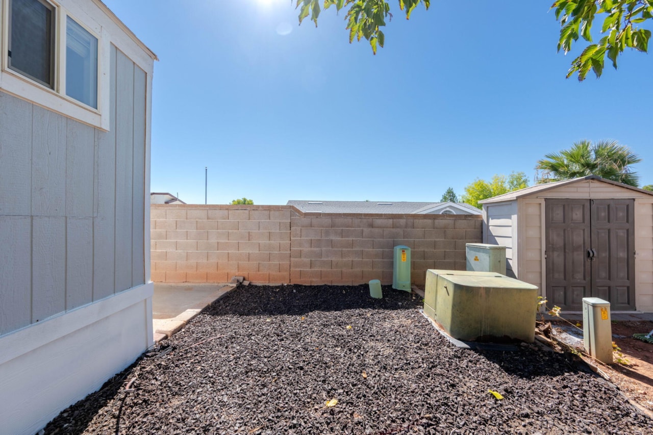 1450 N Dixie Downs Road #24 St George, UT 84770 home for sale, MLS#25-265903 - Erika Rogers Photo 20