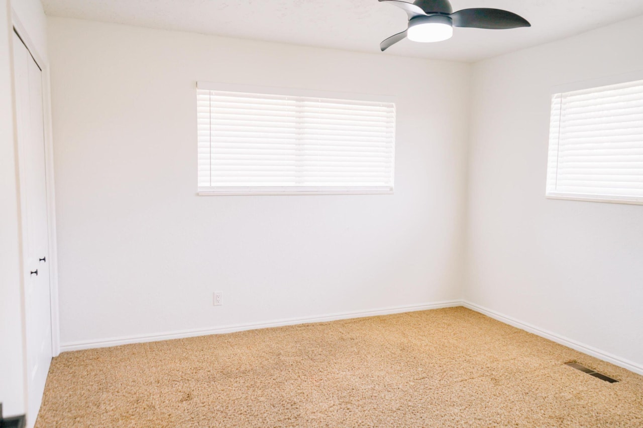 722 Staheli DR Washington, UT 84780 home for sale, MLS#25-257687 - Erika Rogers Photo 11