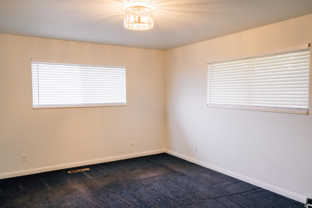 722 Staheli DR Washington, UT 84780 home for sale, MLS#25-257687 - Erika Rogers Photo 13