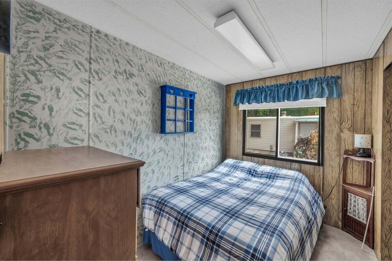 200 E 400  S #11 Washington, UT 84780 home for sale, MLS#25-265924 - Erika Rogers Photo 9